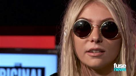 The Pretty Reckless’ Taylor Momsen appears fully nude in new。